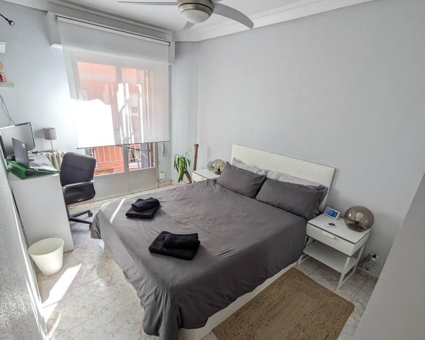Acogedor Apartamento Y Parking Madrid Eksteriør bilde