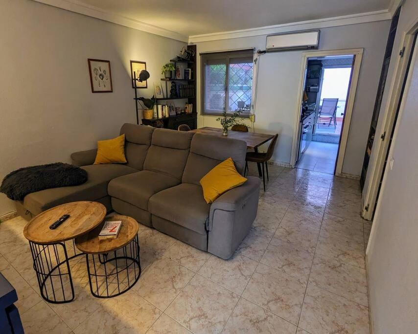 Acogedor Apartamento Y Parking Madrid Eksteriør bilde